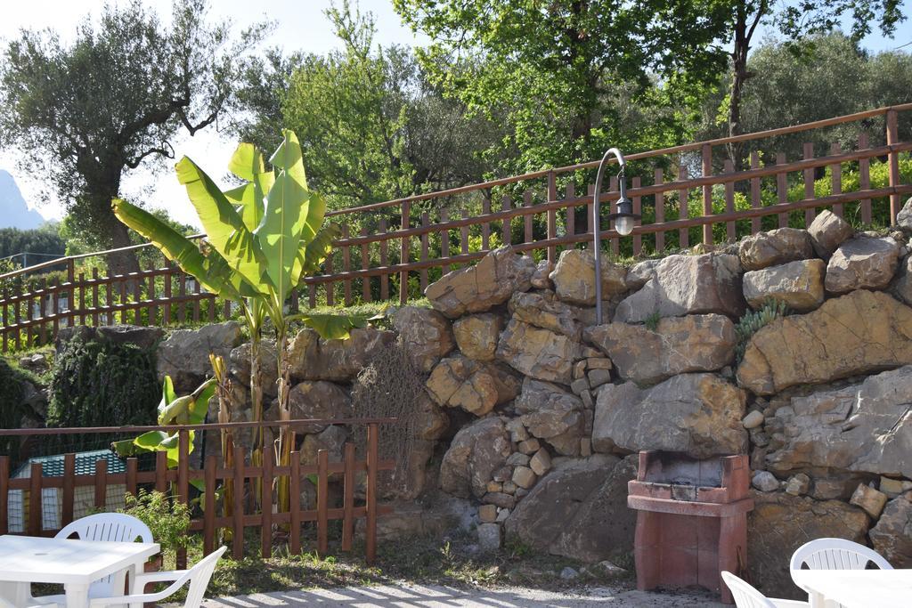 Al Boschetto Apartment Scario Exterior photo