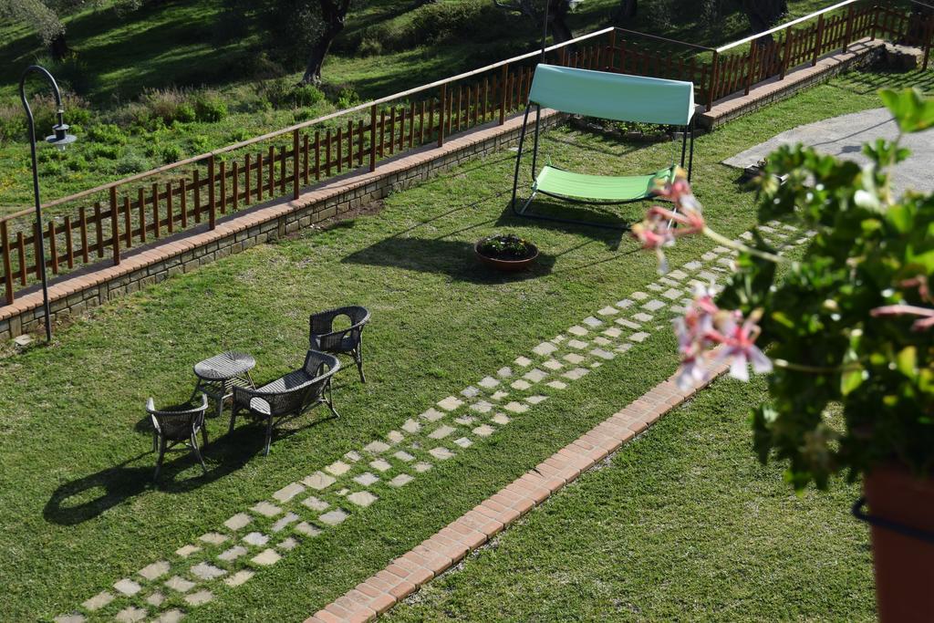 Al Boschetto Apartment Scario Exterior photo